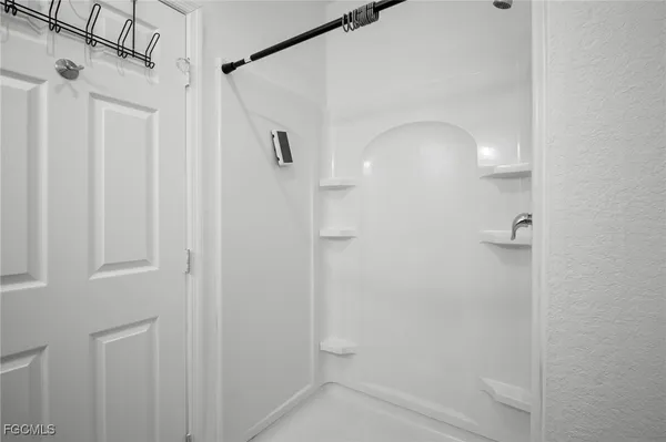 $1,700 | 3309 Armstrong Court, Fort Myers, FL 33916