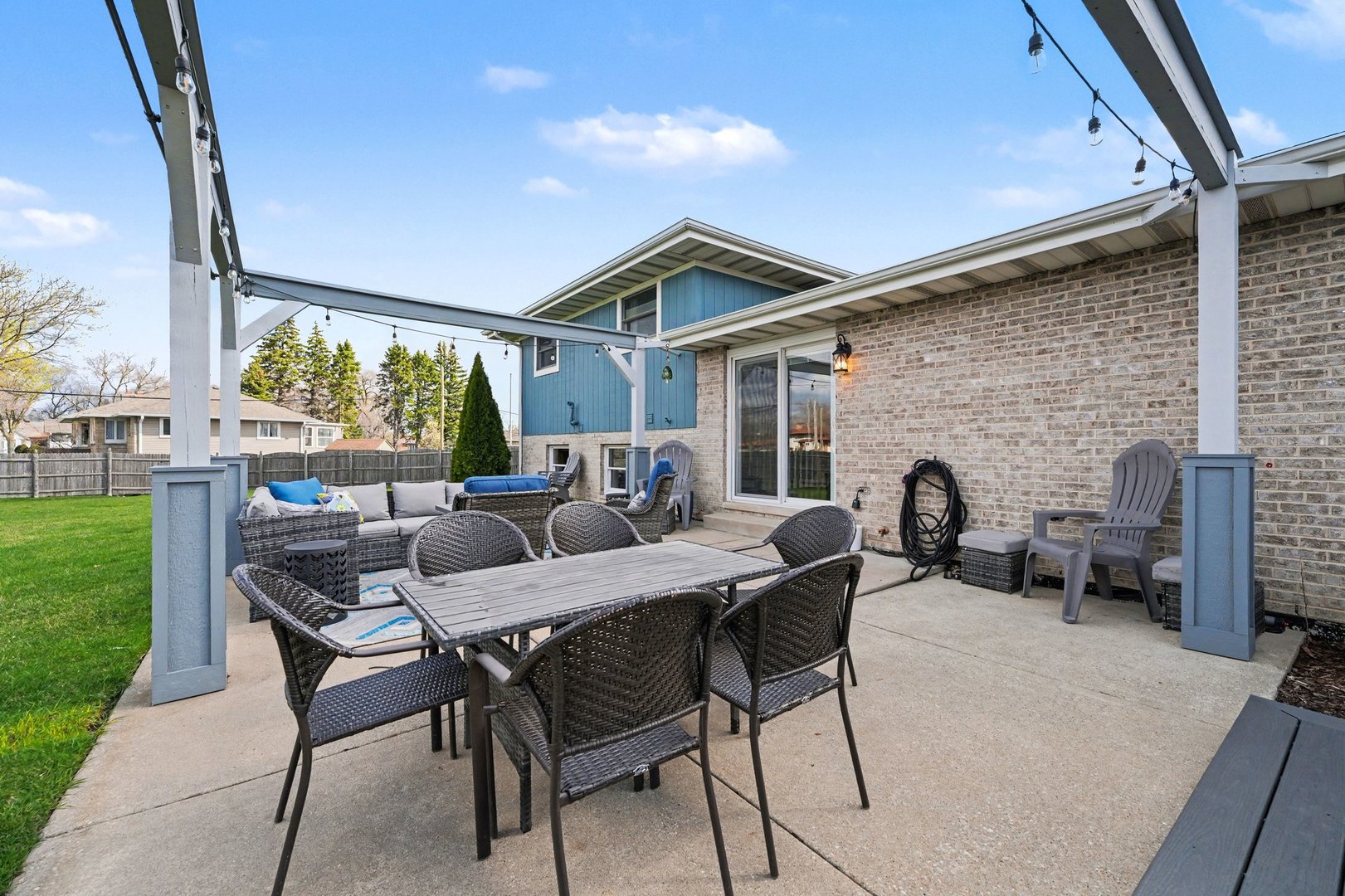 3604 192nd Street Lansing, IL 60438 - Photo 24 of 29 a patio with table and chairs