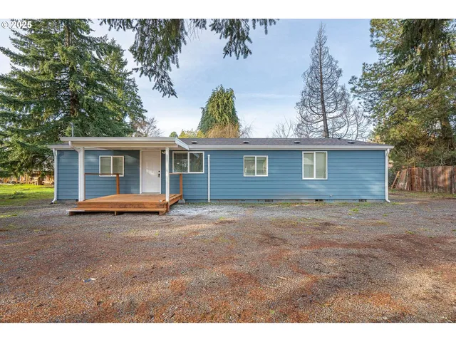 $325,000 | 1190 27th Avenue, Sweet Home, OR 97386