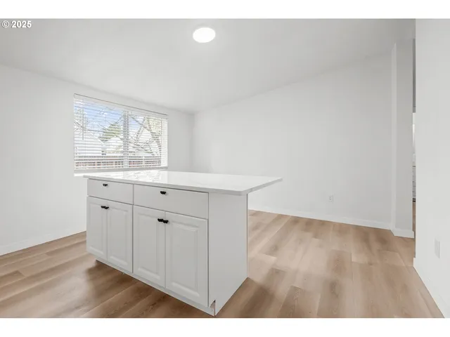 $325,000 | 1190 27th Avenue, Sweet Home, OR 97386