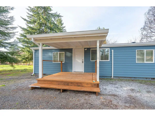$325,000 | 1190 27th Avenue, Sweet Home, OR 97386