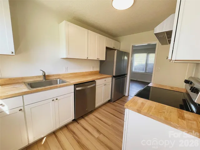 $185,000 | 86 Trowbridge Lane, Brevard, NC 28712