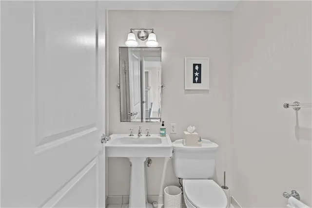 $5,500 | 1 Tower Drive, Unit 1503, Portsmouth, RI 02871