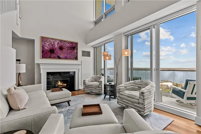 $5,500 | 1 Tower Drive, Unit 1503, Portsmouth, RI 02871