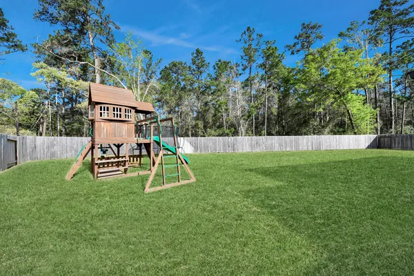 $2,890 | 10438 Plateau Pt Trail, Conroe, TX 77384