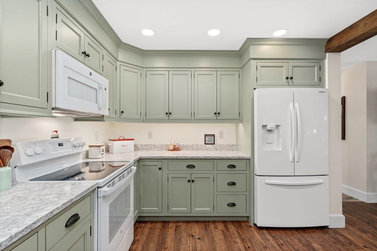 178 Meredith Center Road Meredith, NH 03253 - Photo 11 of 65