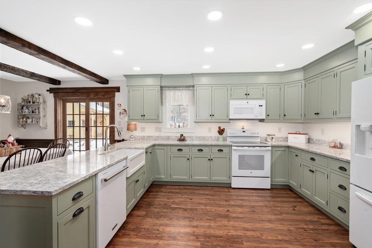 178 Meredith Center Road Meredith, NH 03253 - Photo 10 of 65