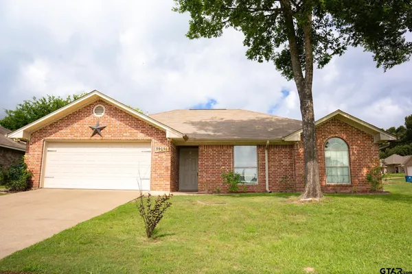 $285,000 | 19018 Gaines Way, Flint, TX 75762