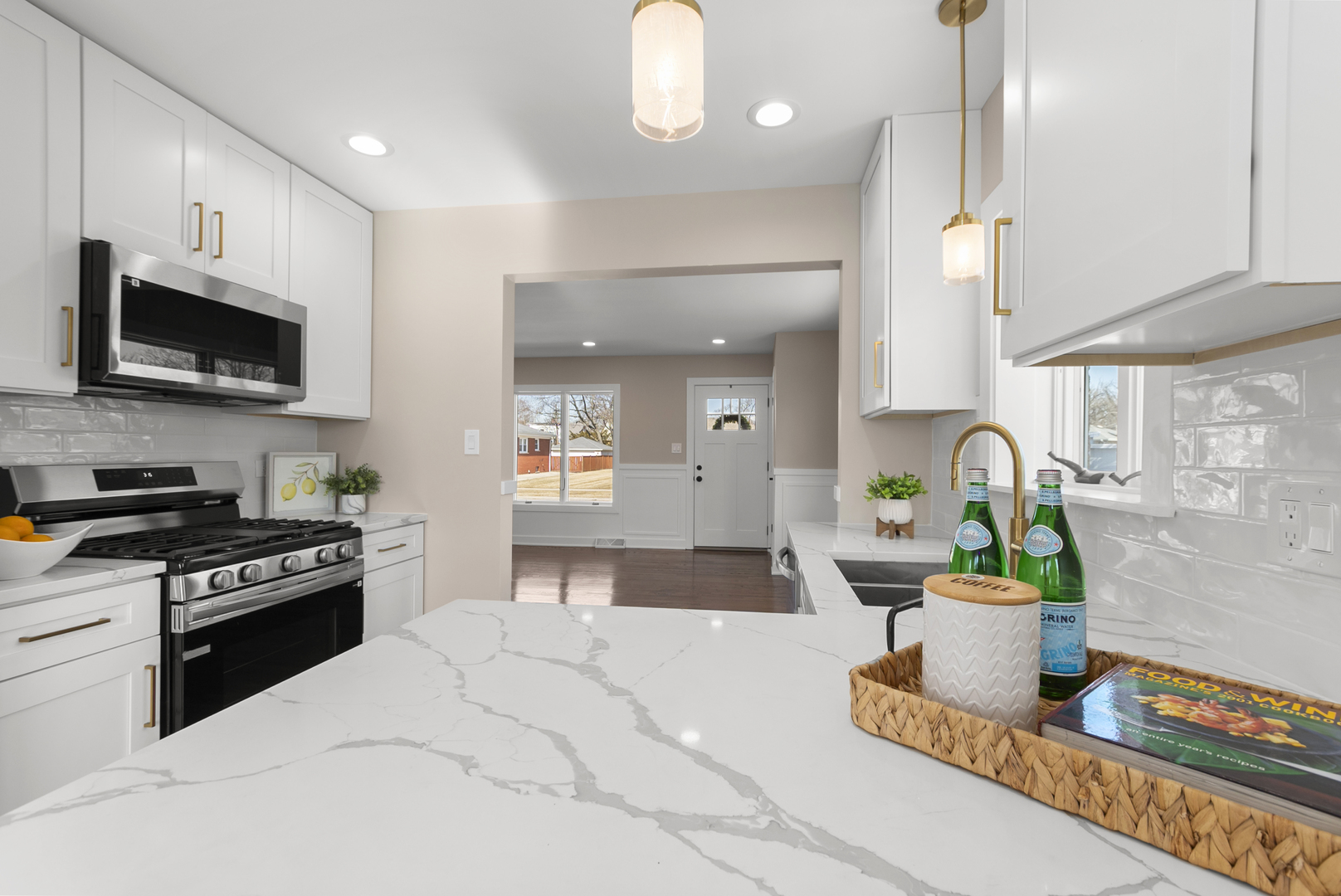 9027 27th Street Brookfield, IL 60513 - Photo 11 of 32