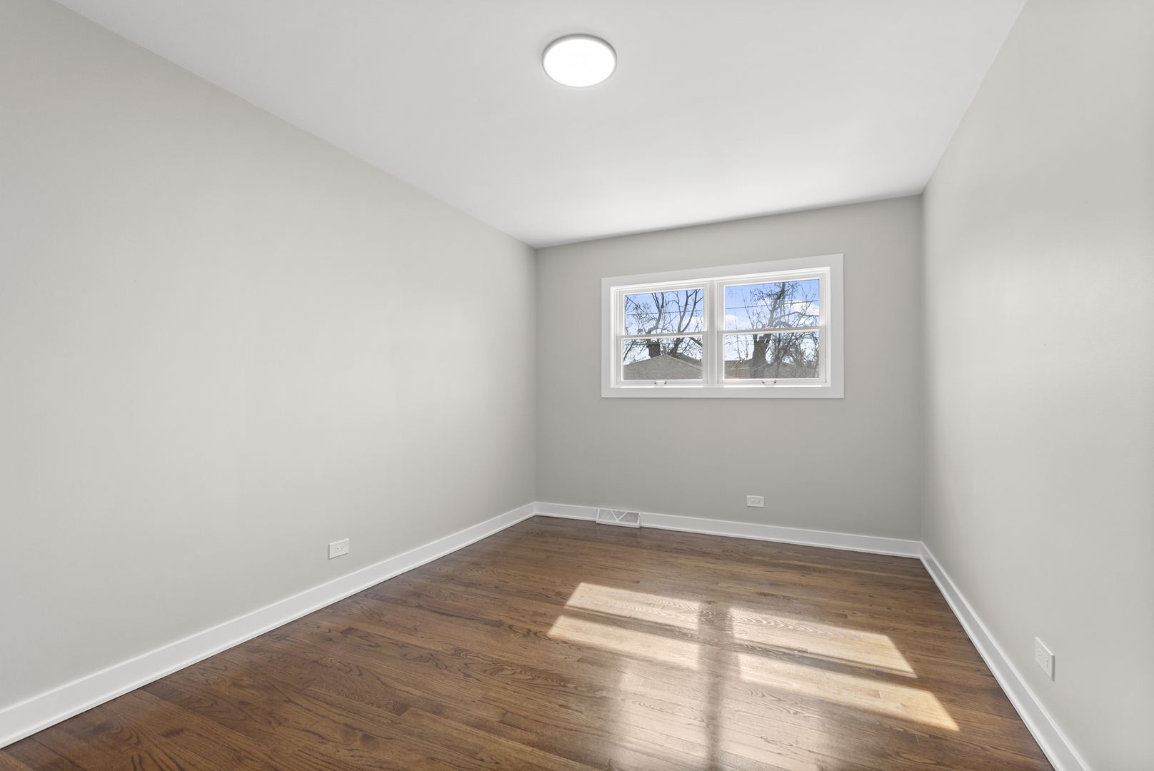 9027 27th Street Brookfield, IL 60513 - Photo 17 of 32