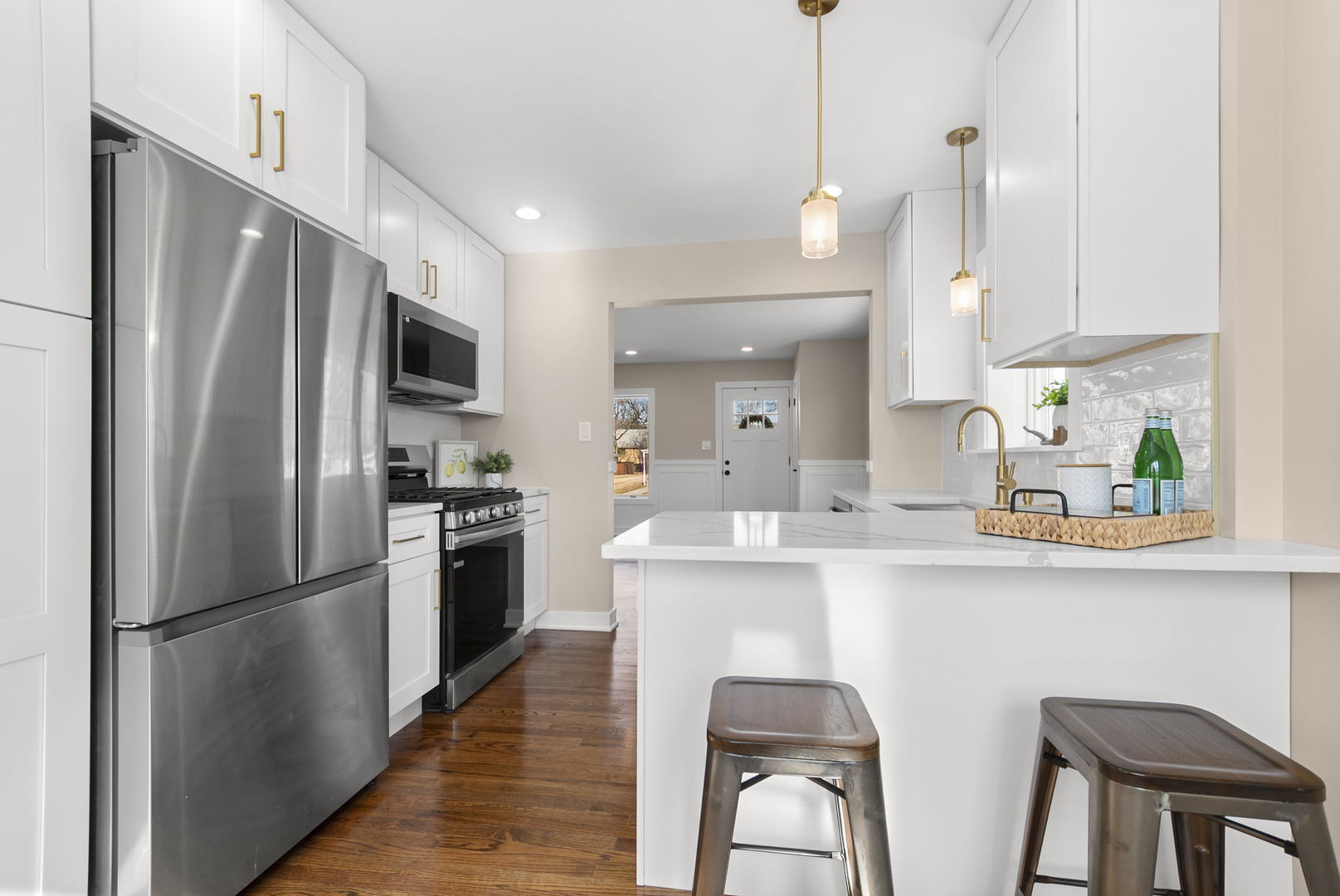 9027 27th Street Brookfield, IL 60513 - Photo 10 of 32