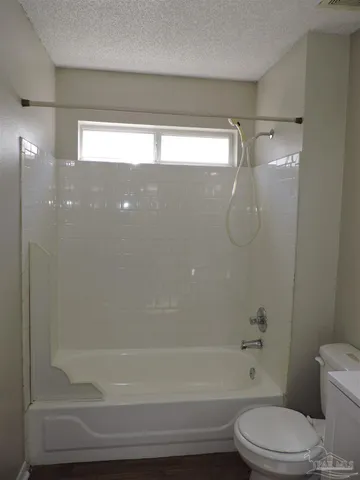 $1,395 | 4058 Glenway Drive, Pensacola, FL 32526