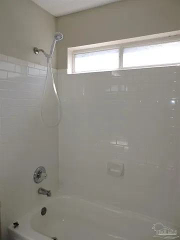 $1,395 | 4058 Glenway Drive, Pensacola, FL 32526