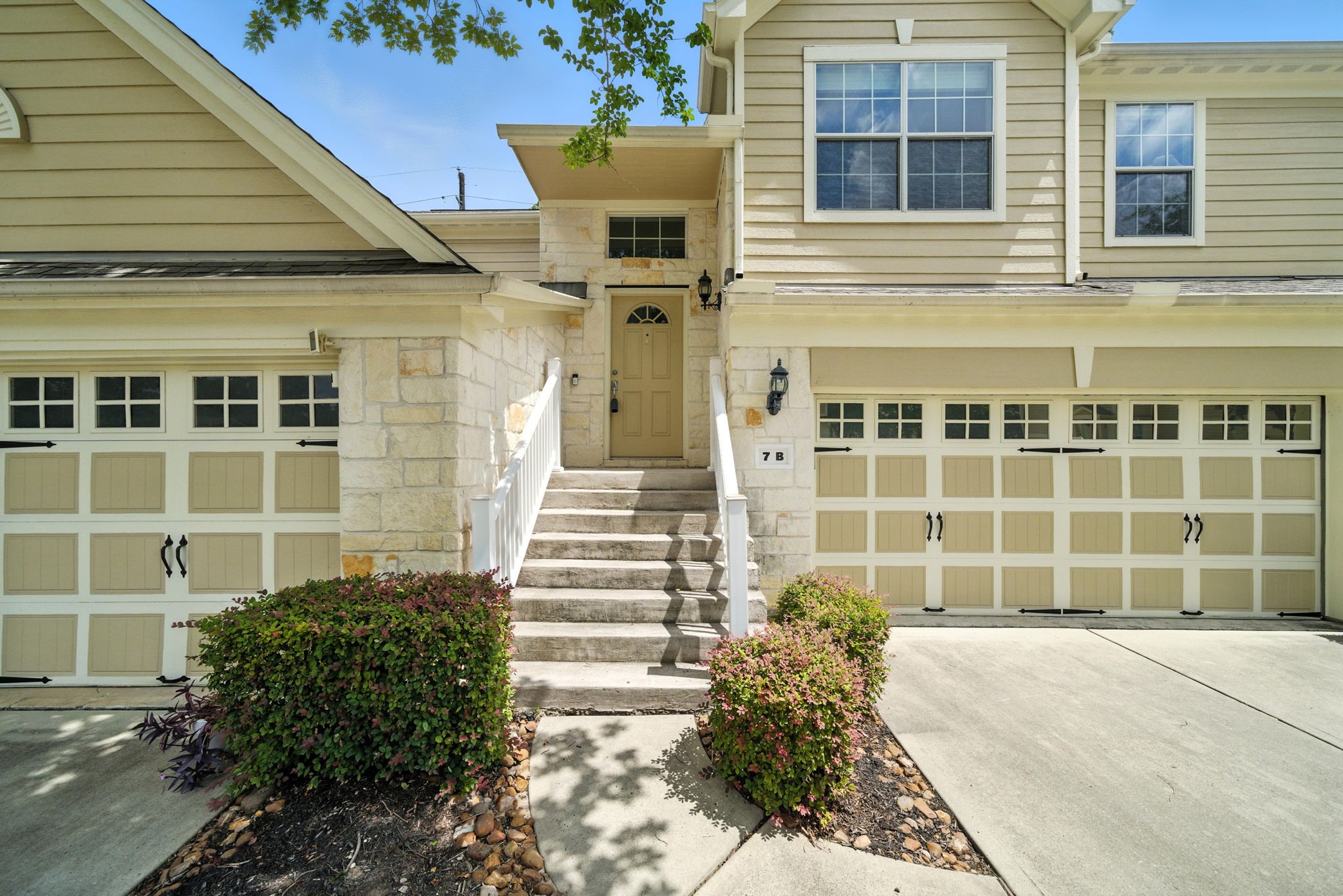13600 Breton Ridge Street, Unit 7B Houston, TX 77070 - Photo 1 of 23 Gallery Image 1