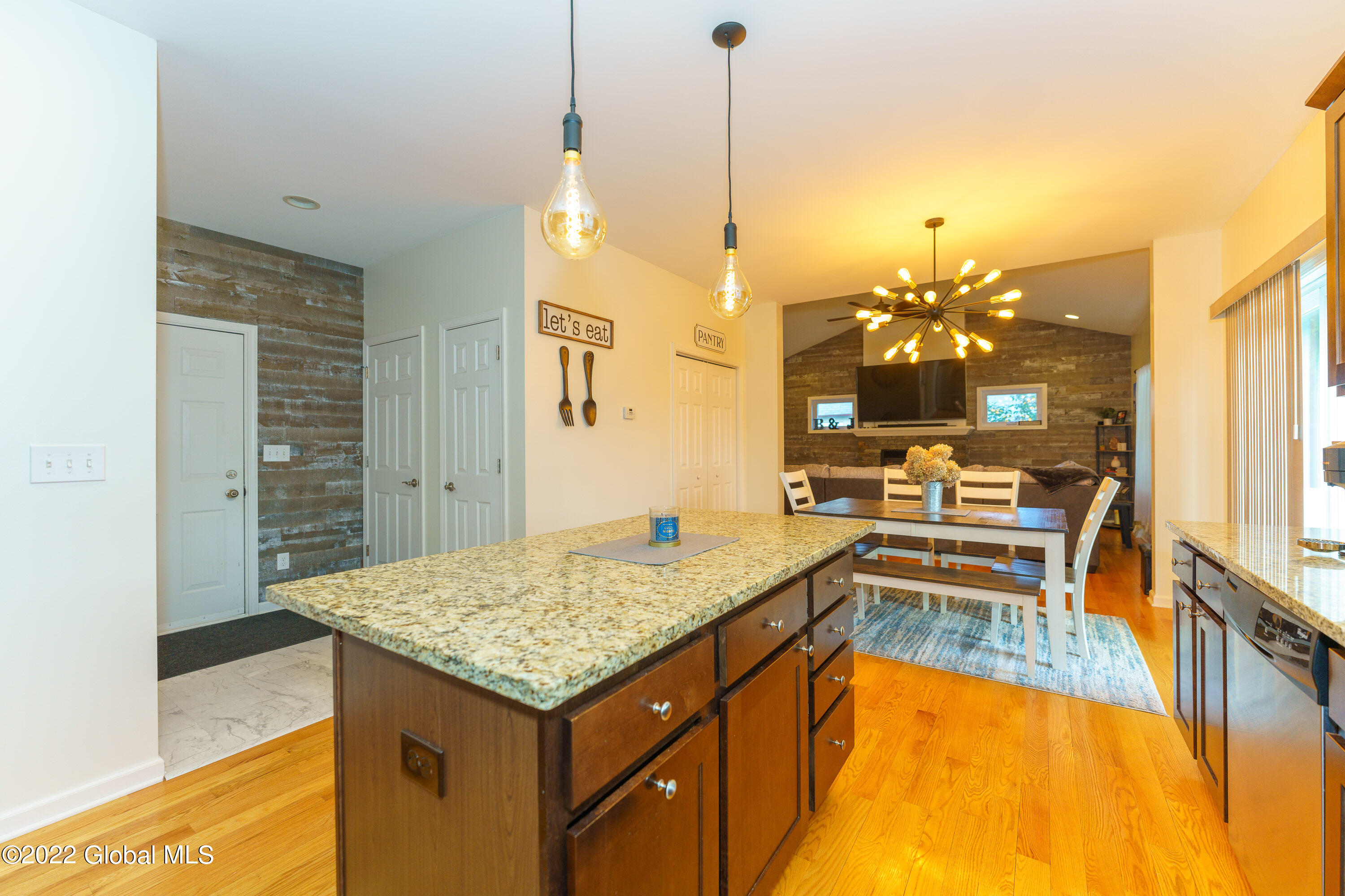 1020 A Princetown Road Schenectady, NY 12306 - Photo 13 of 36 4 Kitchen 3