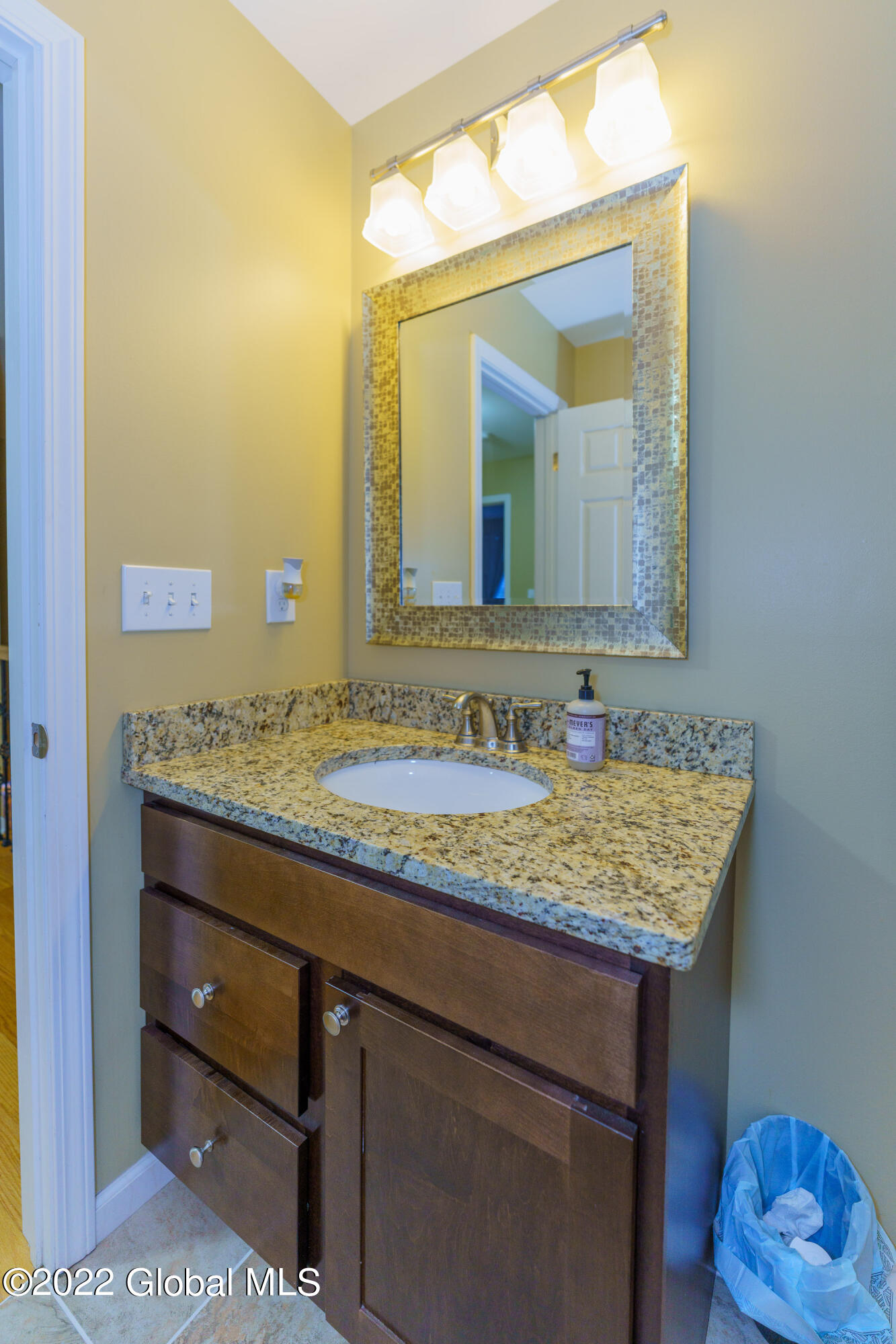 1020 A Princetown Road Schenectady, NY 12306 - Photo 29 of 36 Bathroom 2