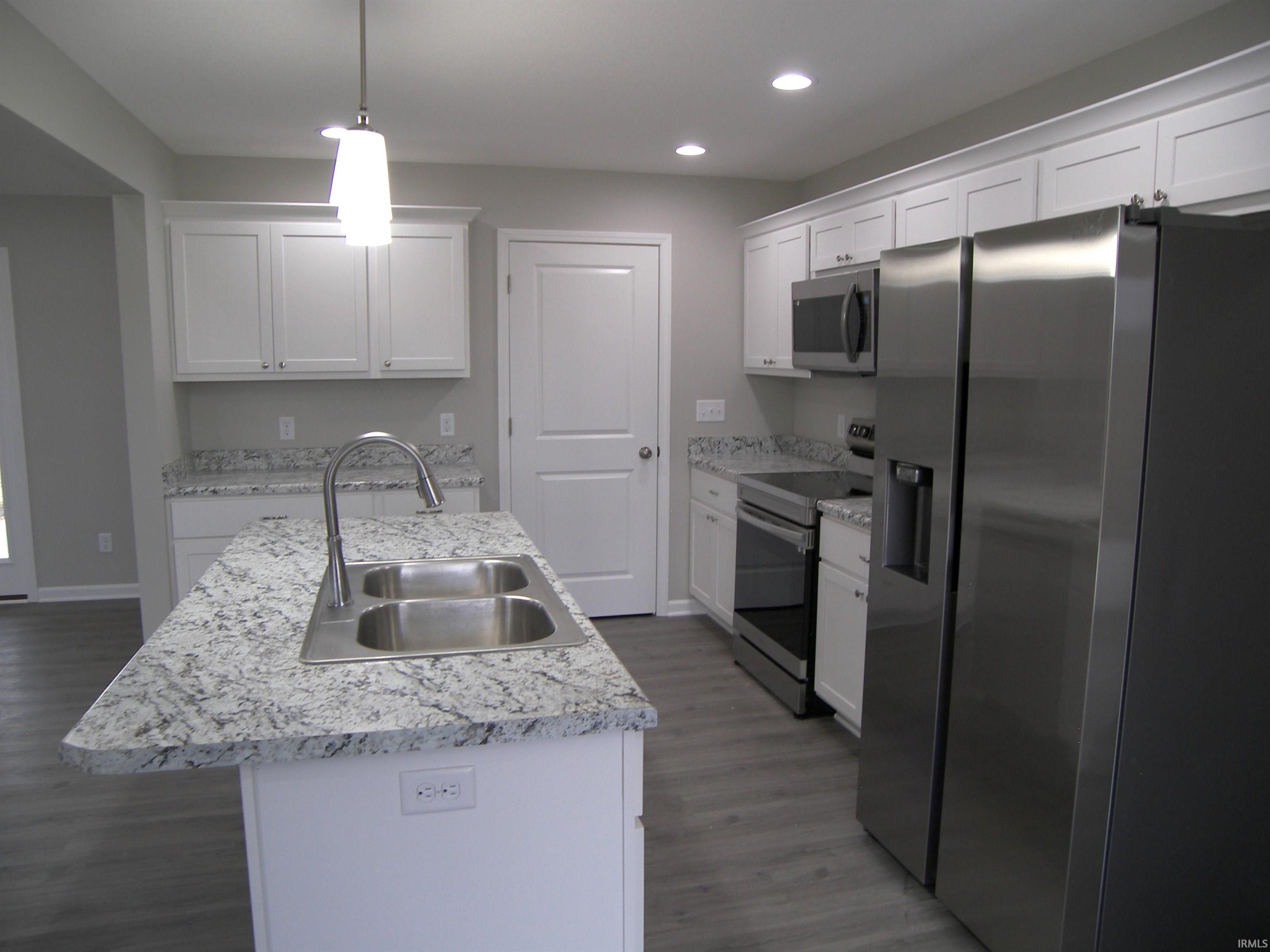 4886 North Cranbrook Road North Webster, IN 46555 - Photo 15 of 36