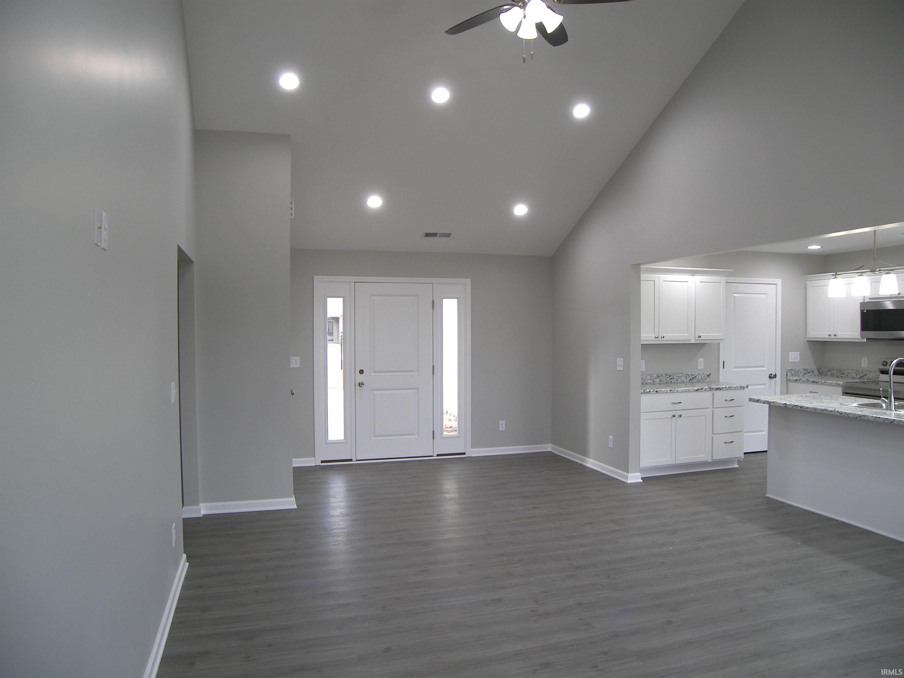 4886 North Cranbrook Road North Webster, IN 46555 - Photo 9 of 36