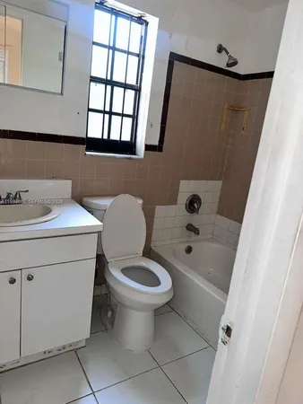 $3,240 | 576 Northwest 147th Street, Unit 576, Miami, FL 33168