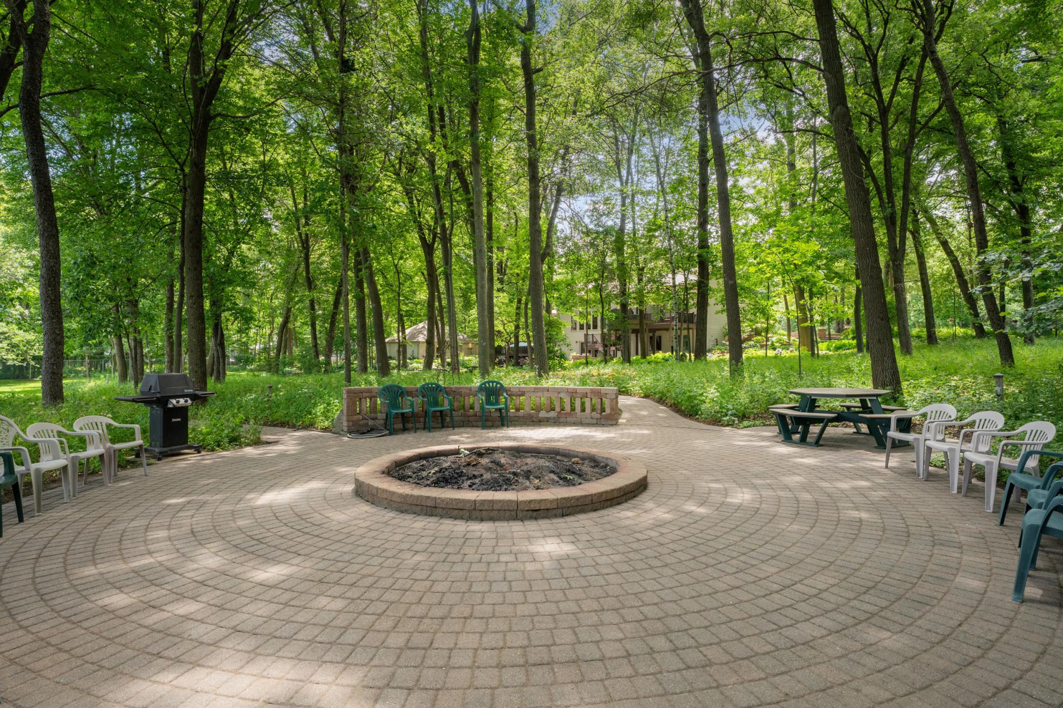 1635 Chippewa Drive Northwest Rochester, MN 55901 - Photo 76 of 81