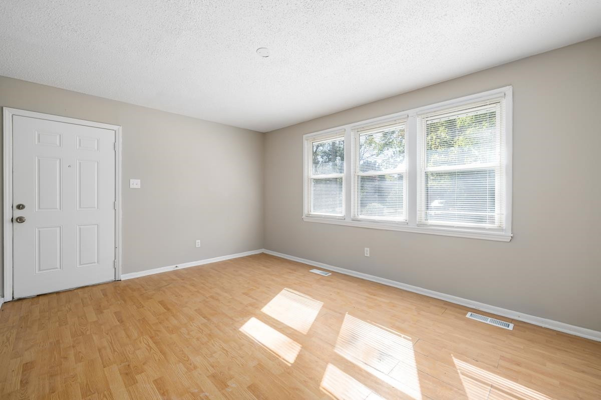 2421 Ellerbe Lane Raleigh, NC 27610 - Photo 5 of 23 Photo 5