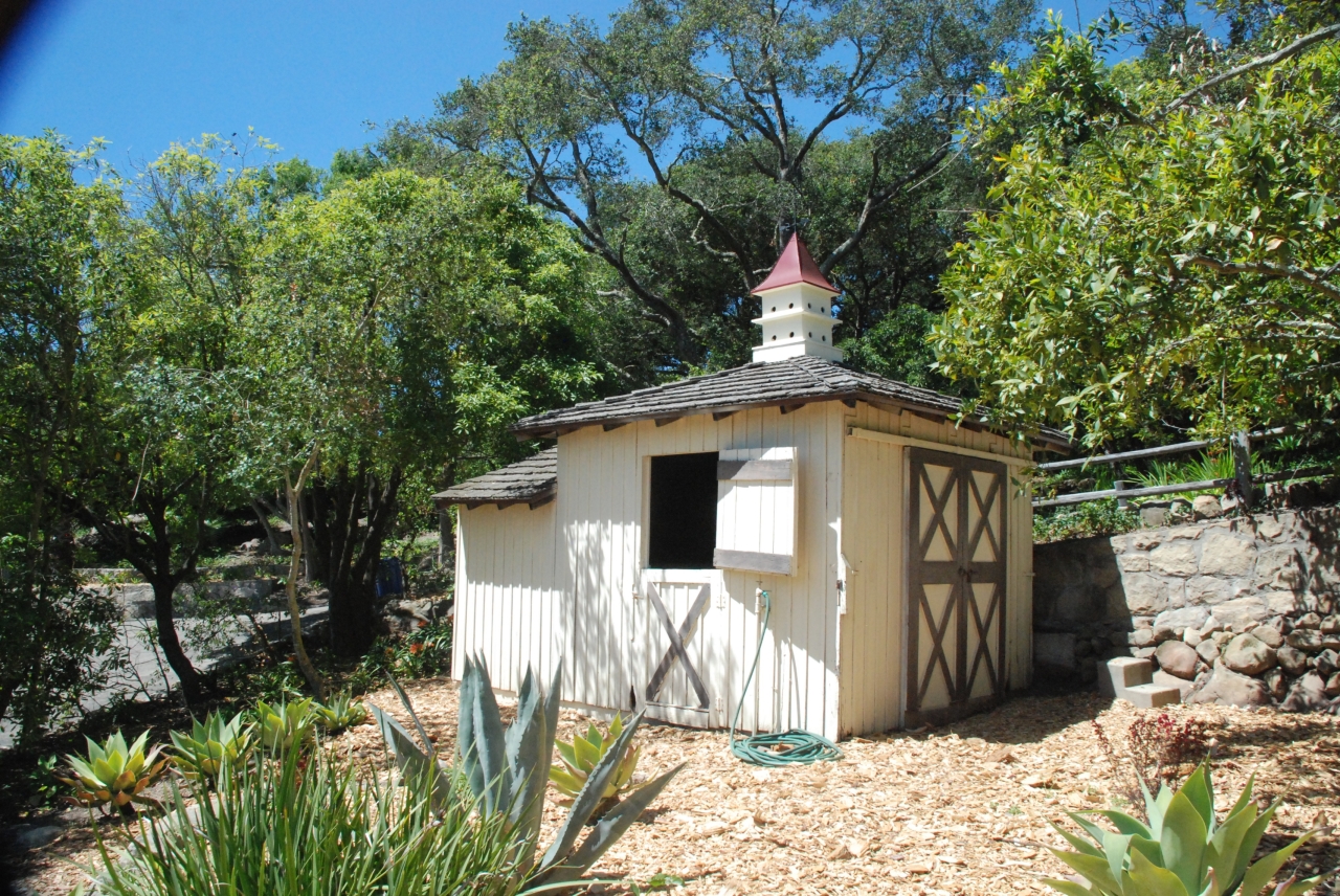 1401 Hillcrest Road Santa Barbara, CA 93103 - Photo 20 of 20 STABLE AND STORAGE BUILDING ON SITE