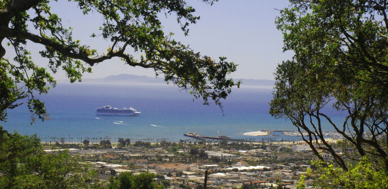 1401 Hillcrest Road Santa Barbara, CA 93103 - Photo 2 of 20 SPECTACULAR OCEAN VISTAS