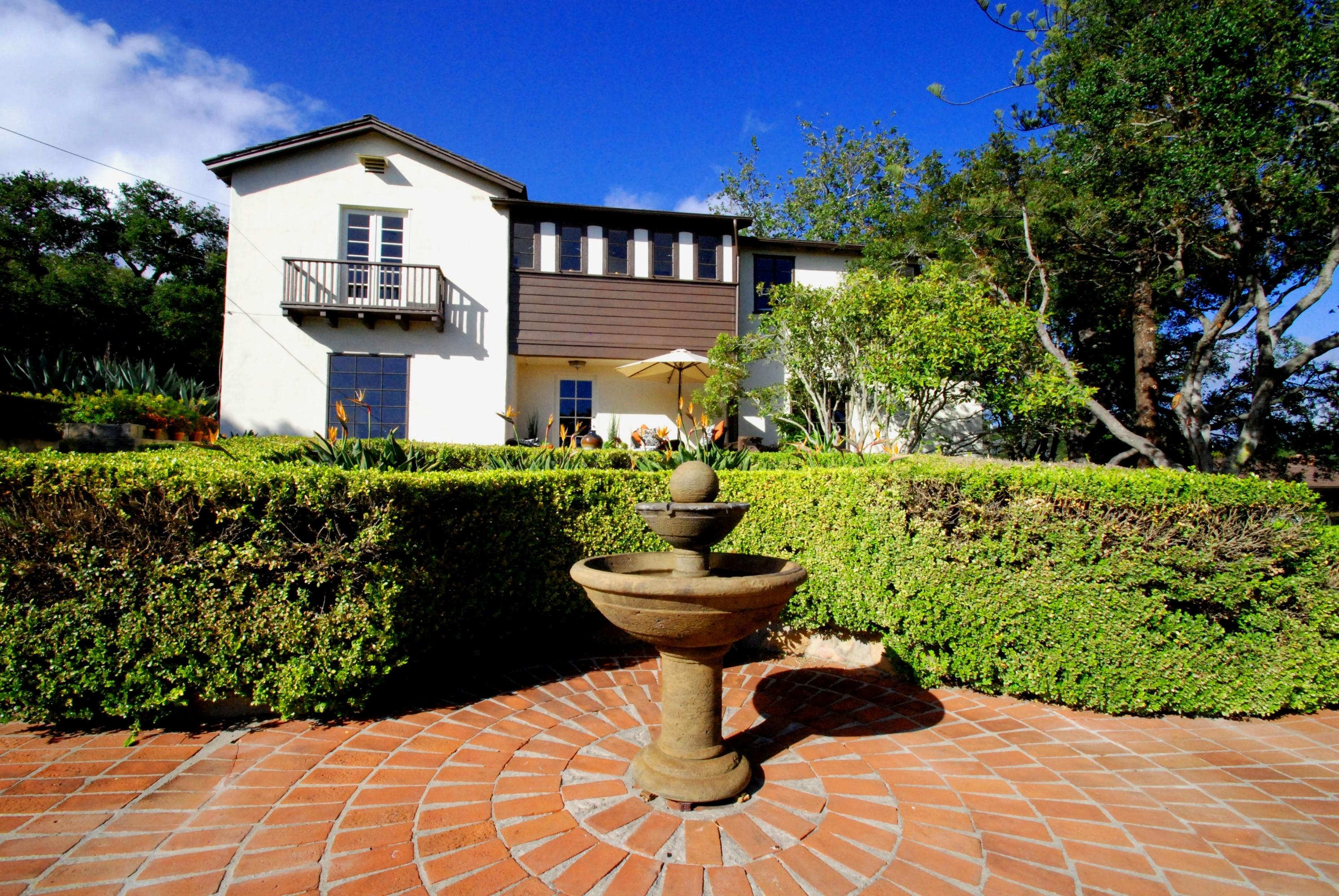 1401 Hillcrest Road Santa Barbara, CA 93103 - Photo 4 of 20 A RIVIERA CLASSIC HOME