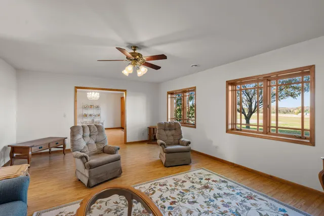 $925,000 | 6715 290th Street West, Northfield, MN 55057