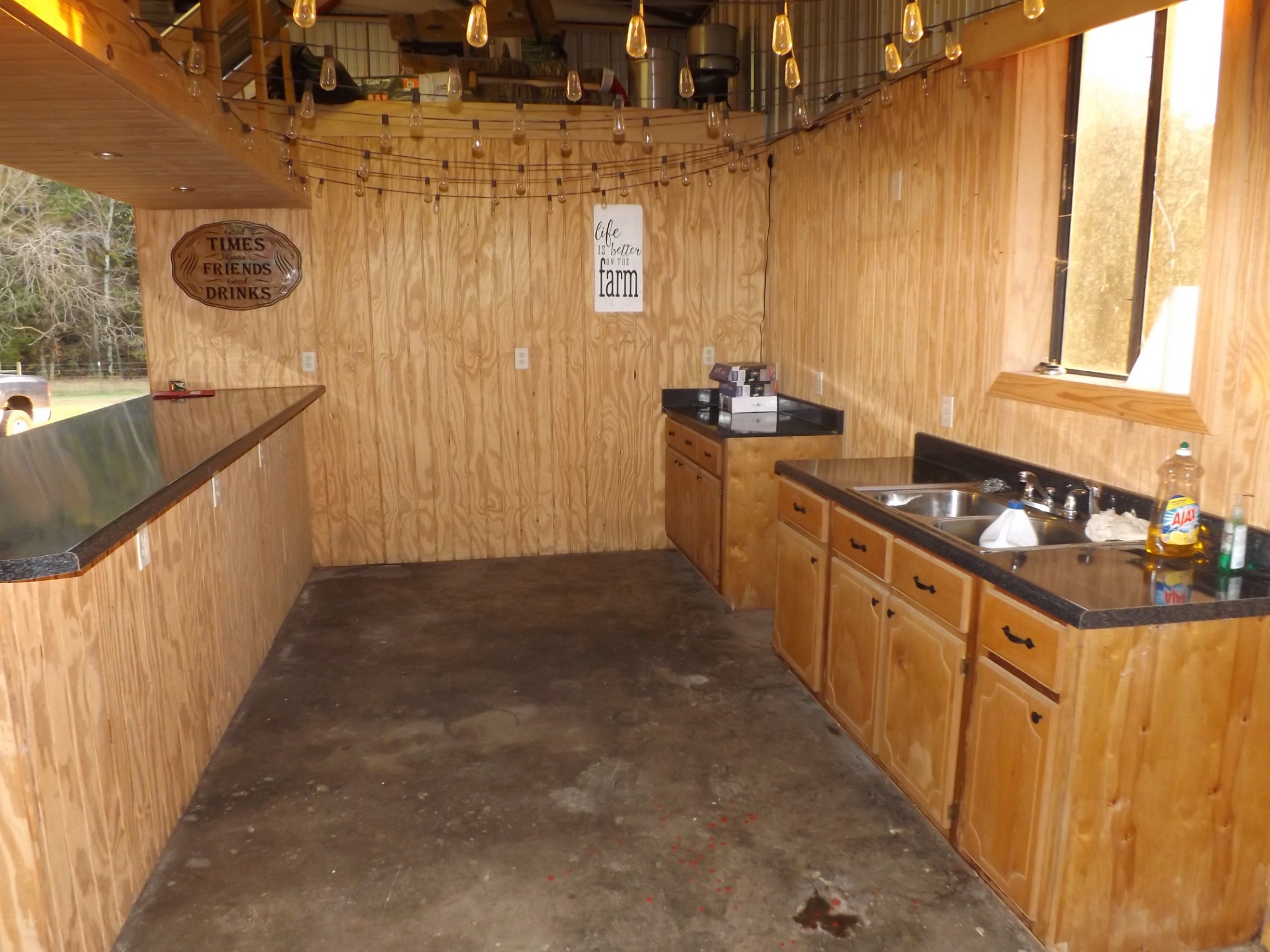 936 Charley Davis Road Prospect, TN 38477 - Photo 18 of 50 a kitchen with a sink and a stove