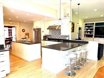 12 Kilburn Road, Unit 12 Belmont, MA 02478 - Photo 4 of 28