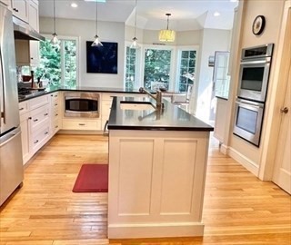 12 Kilburn Road, Unit 12 Belmont, MA 02478 - Photo 6 of 28