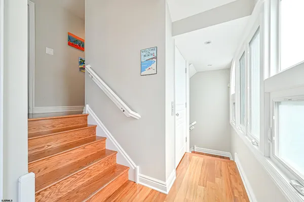 a view of entryway
