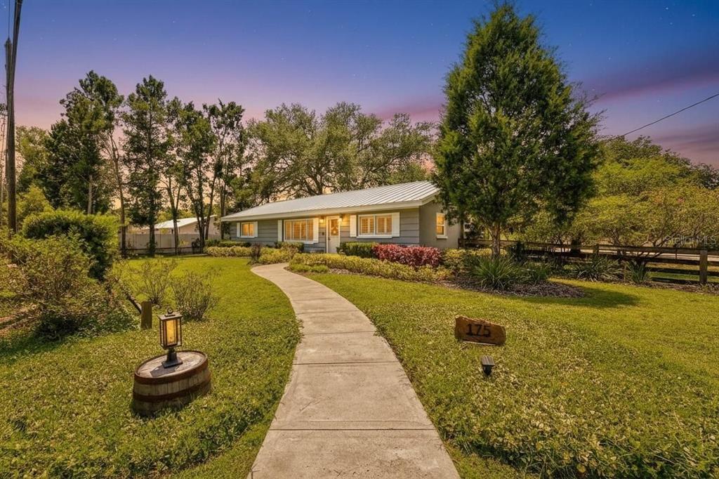 175 Riviere Road Palm Harbor, FL 34683 - Photo 4 of 55