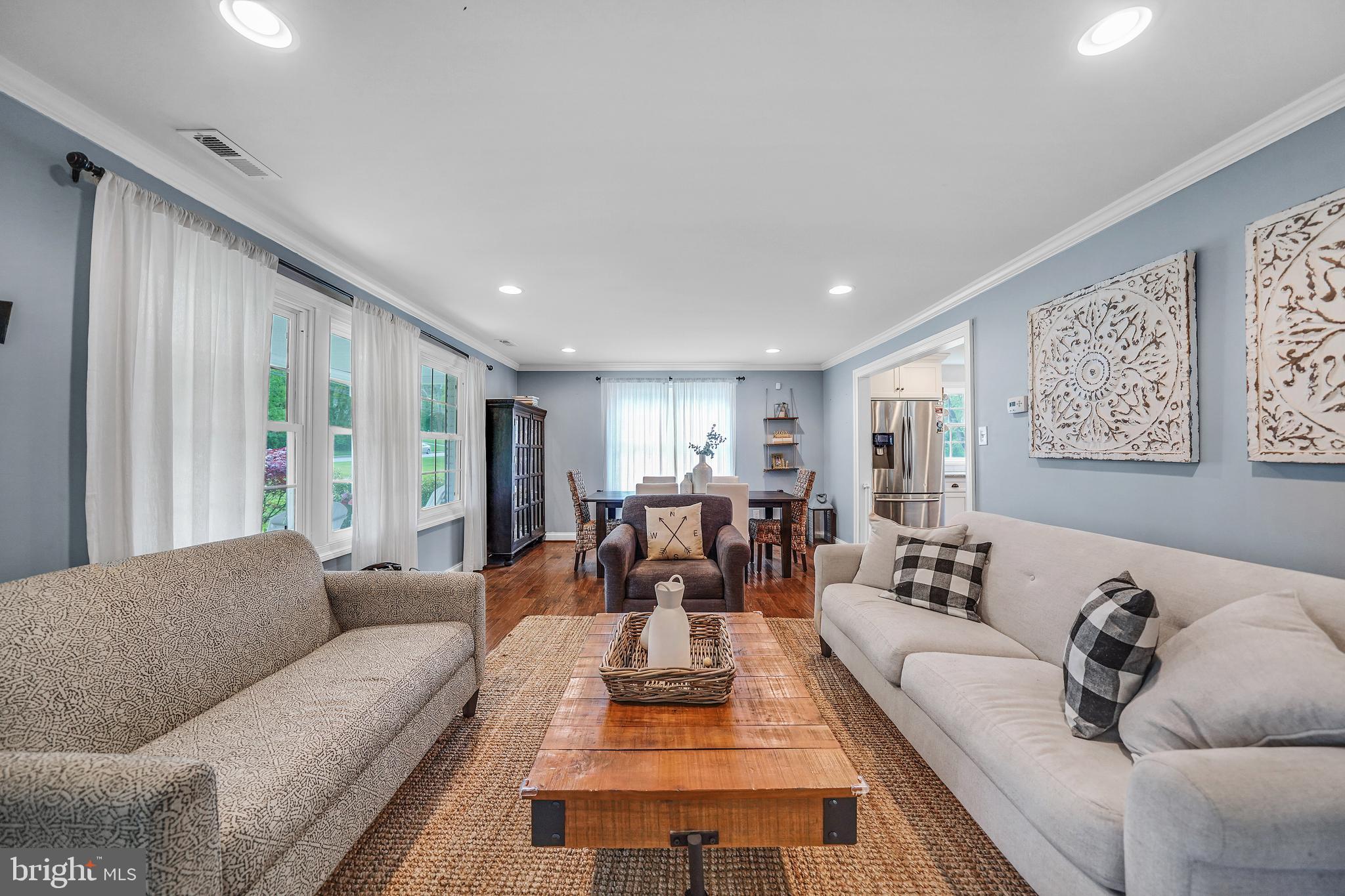 909 Cloverly Road Berwyn, PA 19312 - Photo 7 of 36