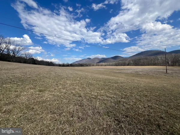 $795,000 | 130 Patterson Creek Highway, Lahmansville, WV 26731