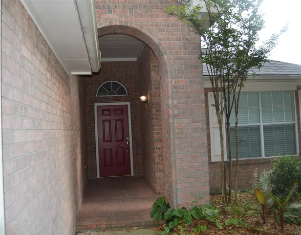 $2,200 | 18011 Rose Hill Park Lane, Cypress, TX 77429