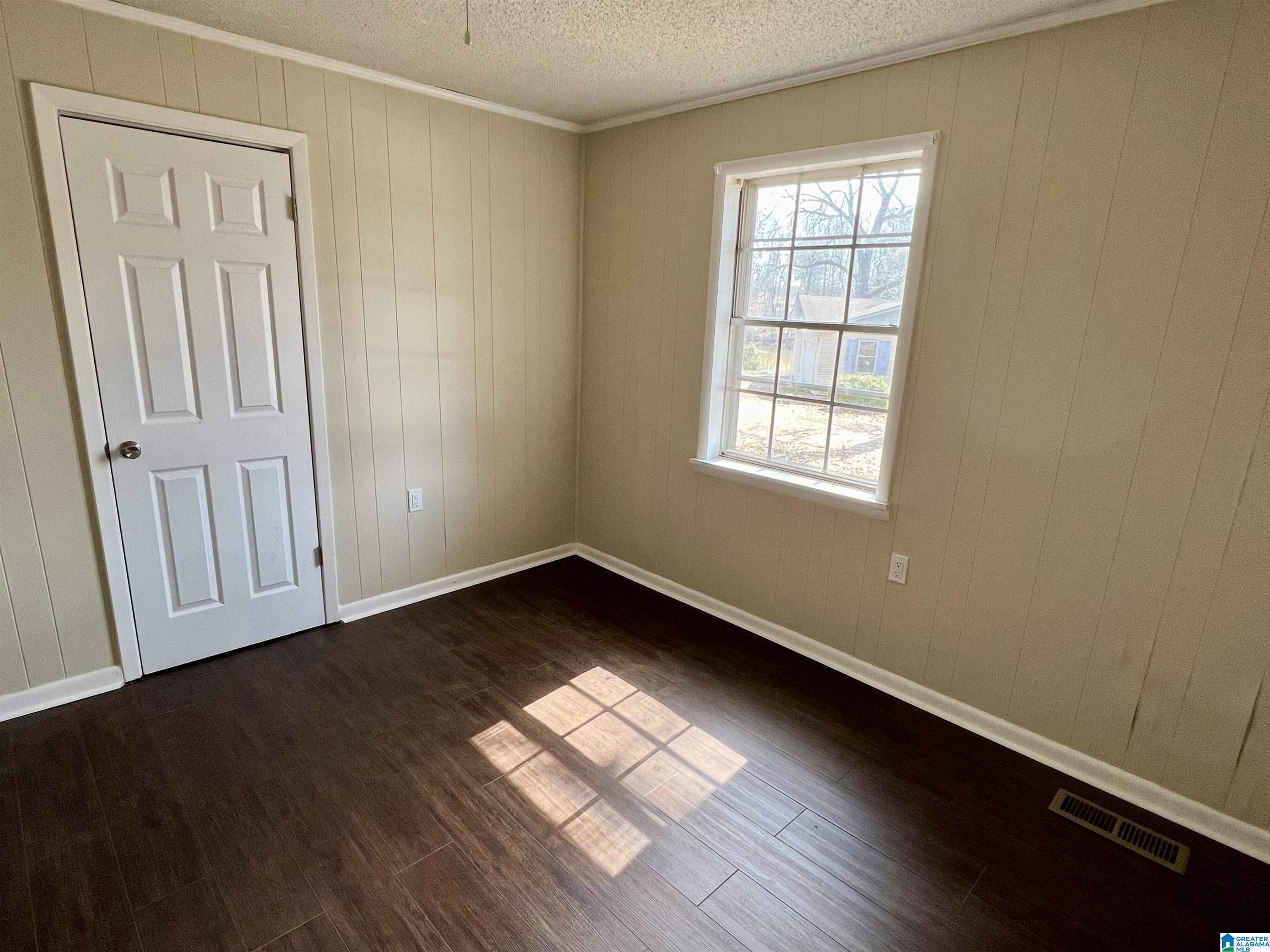 427 Lakeview Drive Hamilton, AL 35570 - Photo 22 of 38