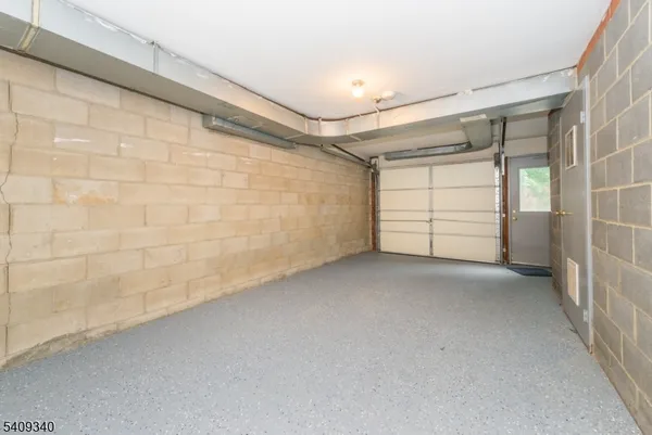 a view of a garage