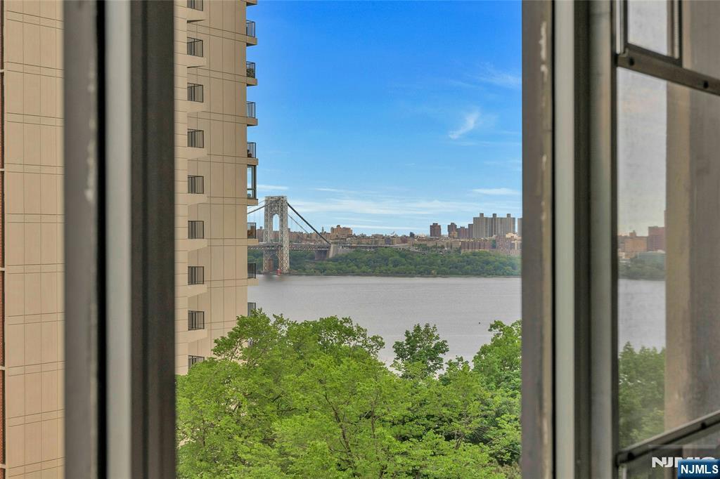 6 Horizon Road, Unit 411 Fort Lee, NJ 07024 - Photo 22 of 35