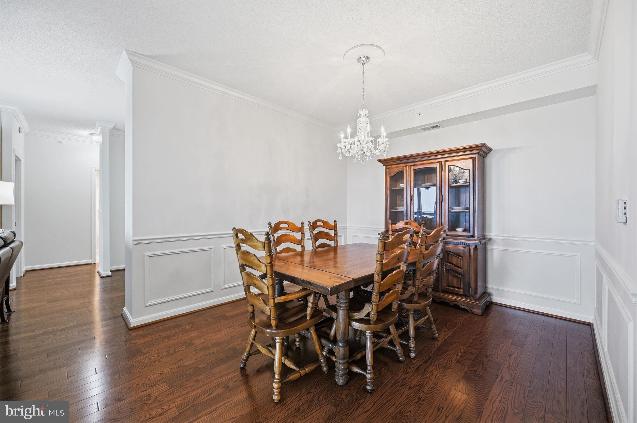 19355 Cypress Ridge Terrace, Unit 1017 Leesburg, VA 20176 - Photo 5 of 34