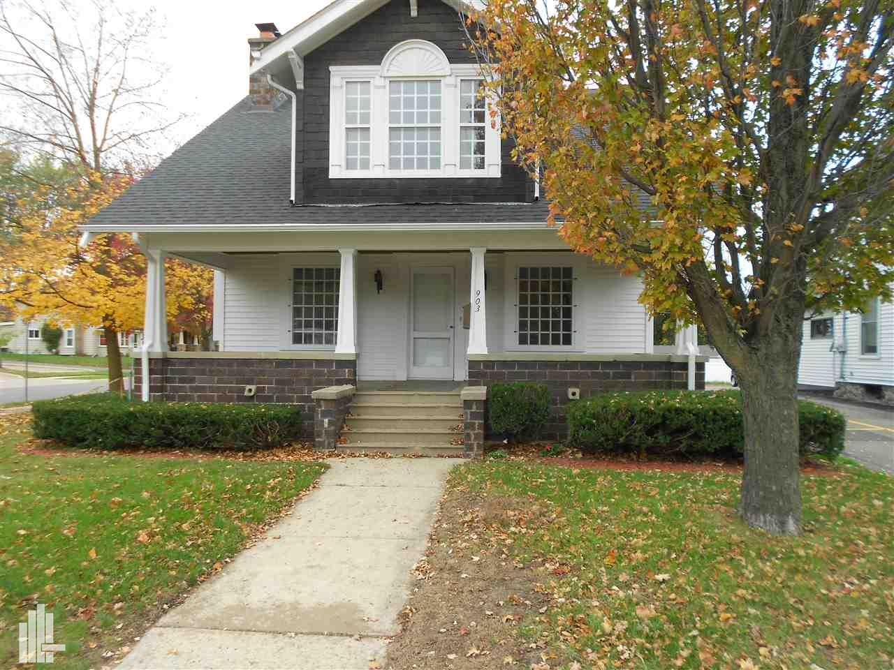 903 North Main Street Rochester, MI 48307 - Photo 1 of 32 Front Exterior