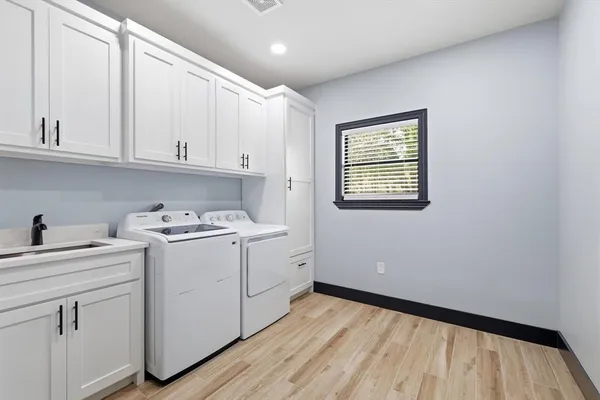 $675,000 | 12523 County Road 2138, Kemp, TX 75143