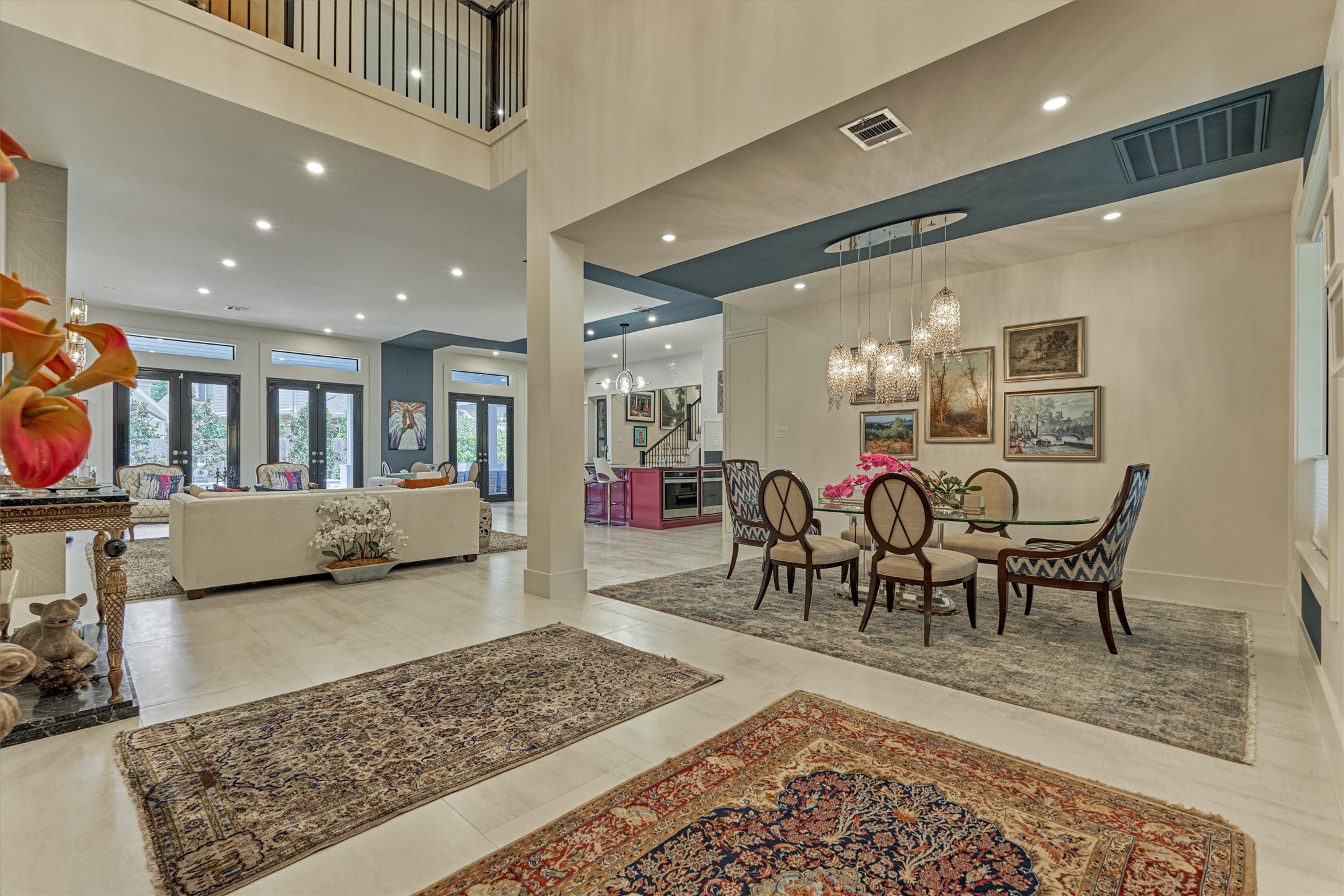 15 Atrium Woods Court The Woodlands, TX 77381 - Photo 7 of 50 a living room with furniture and a rug