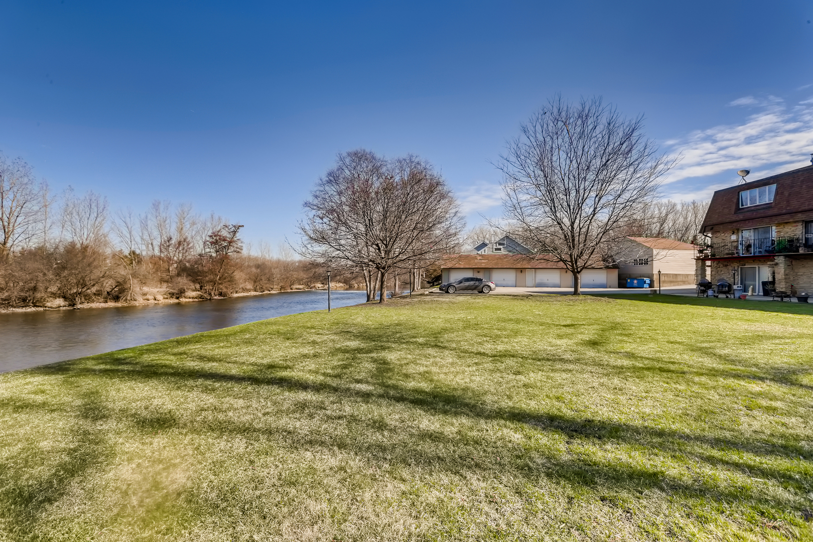 14736 South Penn Road Plainfield, IL 60544 - Photo 4 of 36
