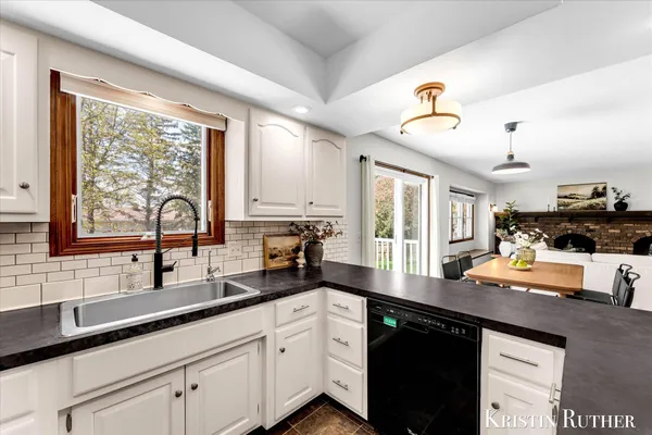 $444,900 | 9155 J Avenue Southwest, Byron Center, MI 49315