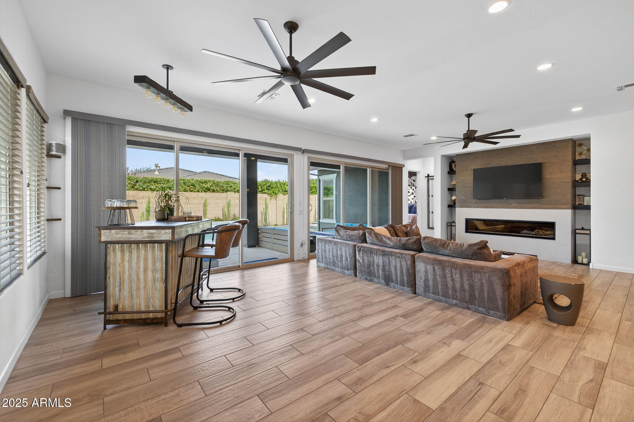 2858 East Spring Wheat Lane Gilbert, AZ 85296 - Photo 15 of 48 15-web-or-mls-2858 E Spring Wheat Ct, Gi