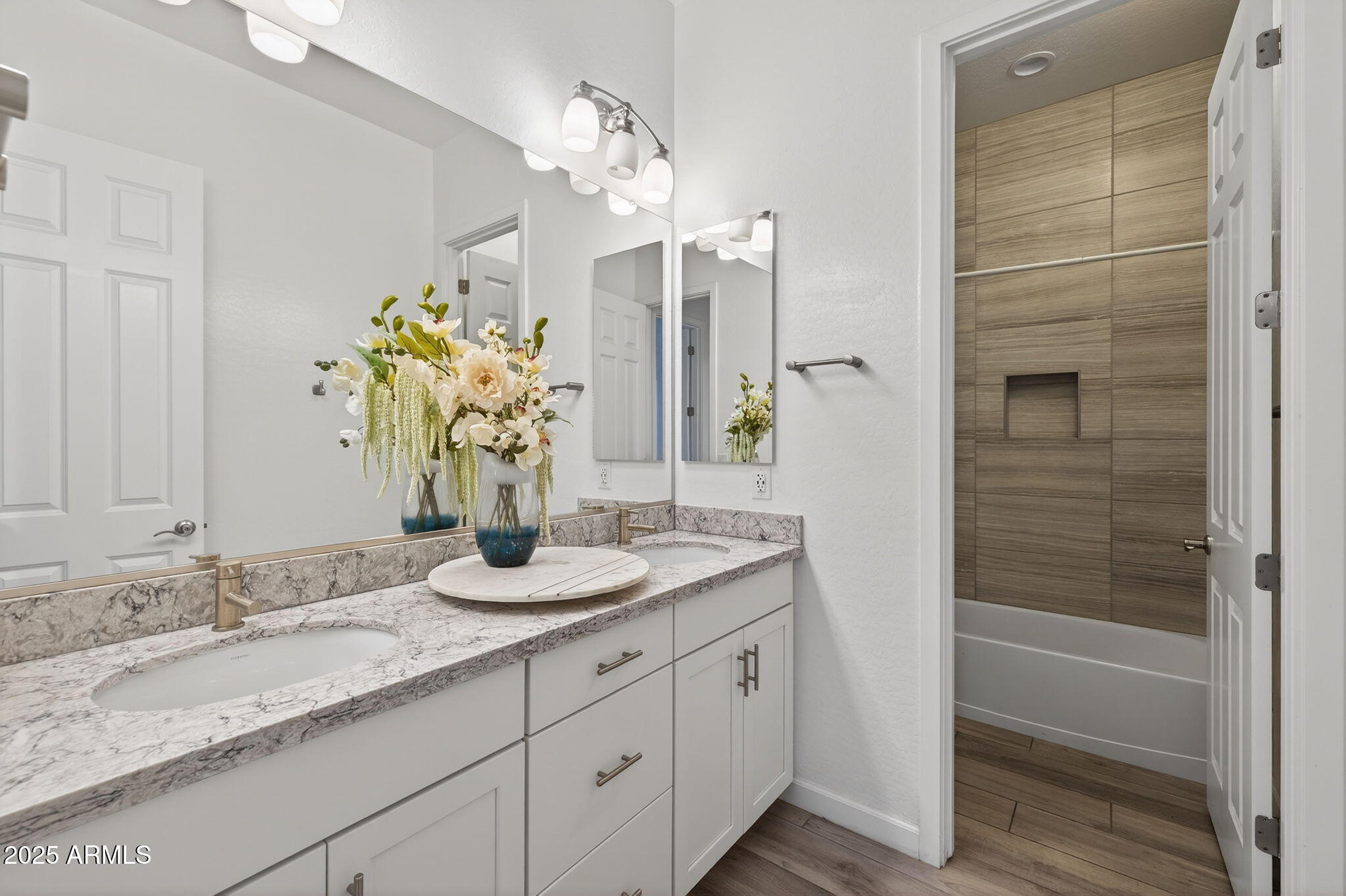 2858 East Spring Wheat Lane Gilbert, AZ 85296 - Photo 23 of 48 23-web-or-mls-2858 E Spring Wheat Ct, Gi