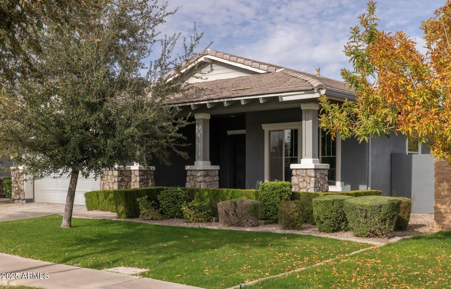 2858 East Spring Wheat Lane Gilbert, AZ 85296 - Photo 3 of 48 Front pic
