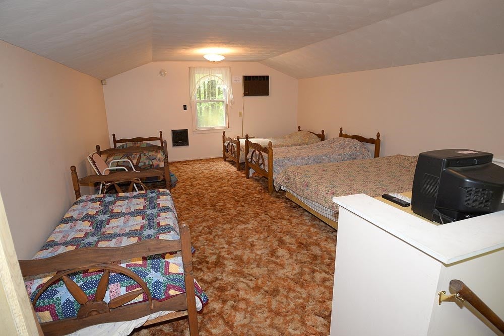 17597 Beavertown Road Todd, PA 16685 - Photo 16 of 19 Gallery Image 16